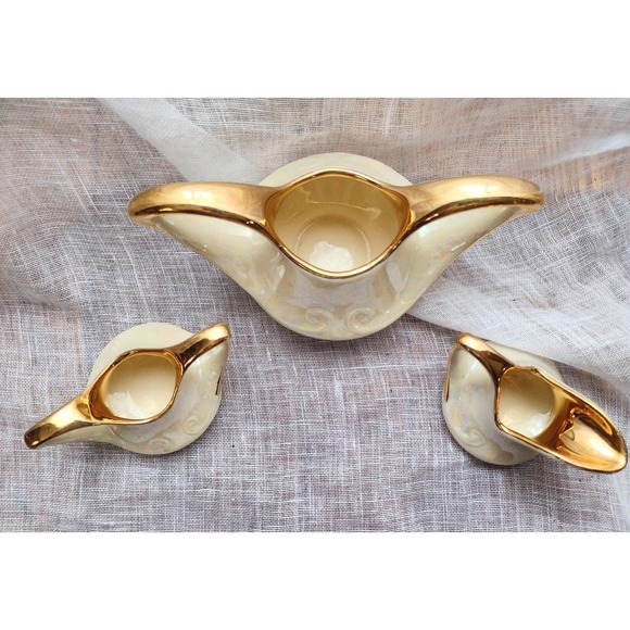 1960s Pearl China Co. Pearlescent Cream & Sugar Set - Picture 2 of 6